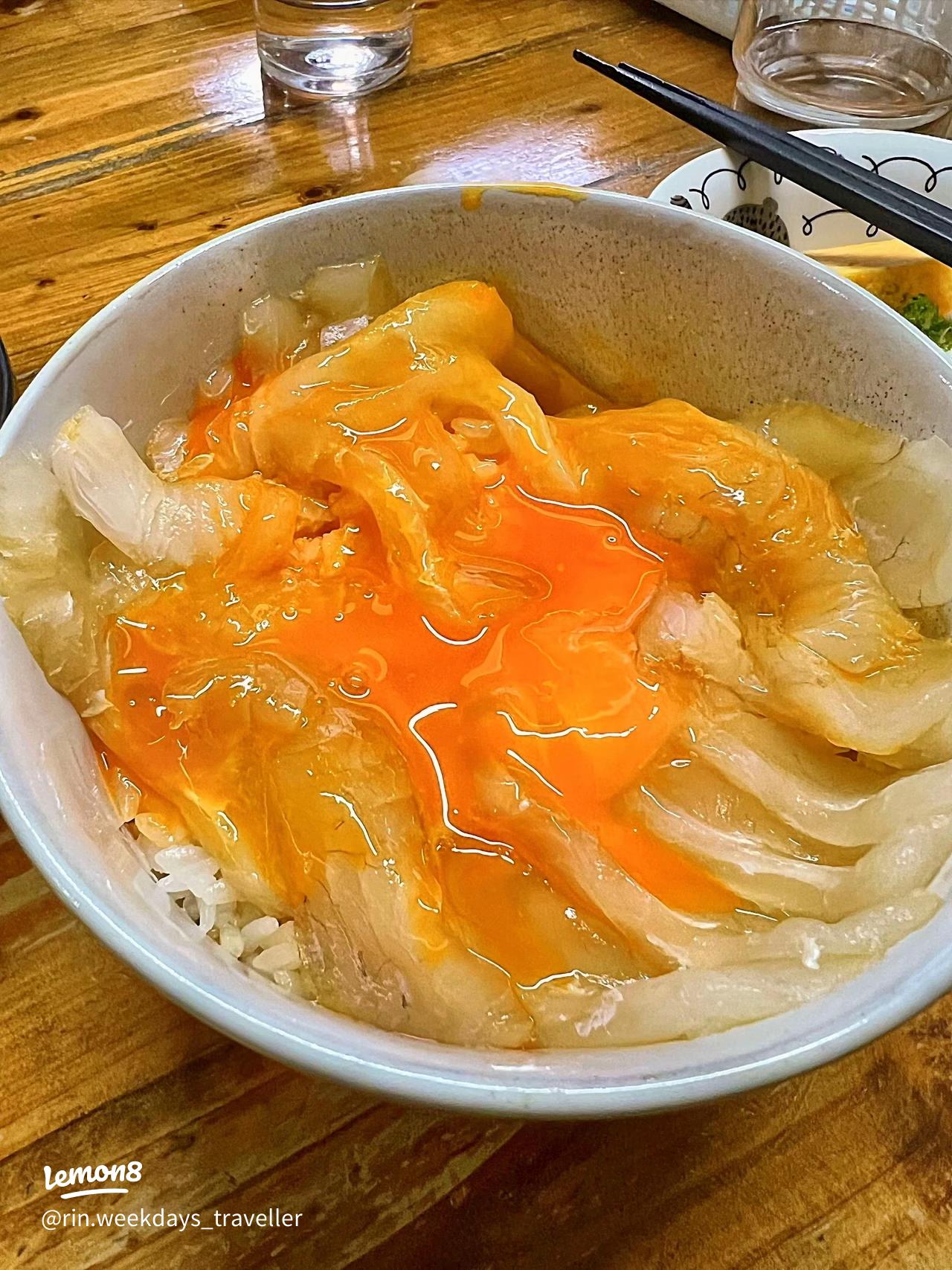 刺身パックが極旨！みなと食堂風漬け海鮮丼