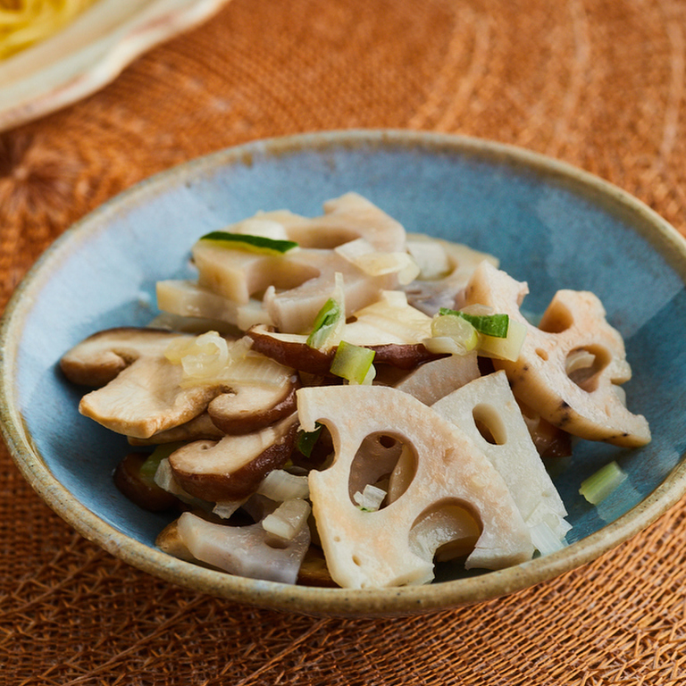 鶏ガラ使わなくても美味しい♪椎茸と長ねぎのナムル