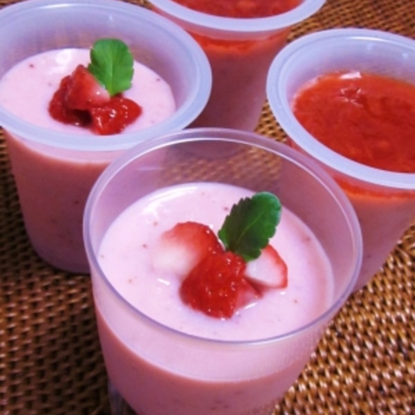 いちごのババロア