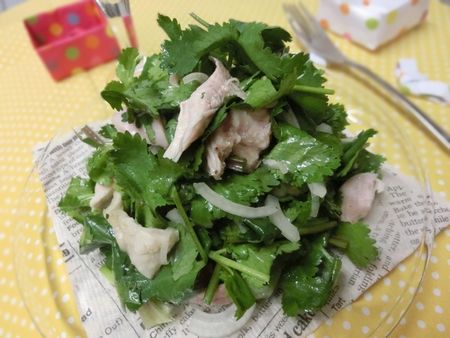 ナンプラー＆ゴマ油で簡単！パクチーサラダ♡おつまみにGOOD