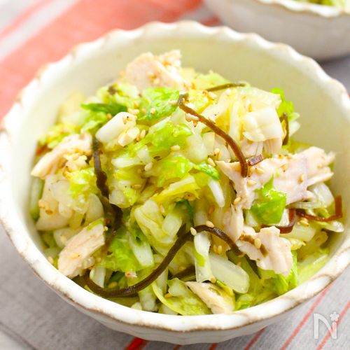 白菜と油揚げのおかかサラダみかんドレッシング