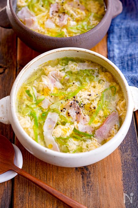 「野菜が摂れる！ドライカレー」＆塩オリーブオイルたたききゅうり、トマトのオニオングラタン風スープ 3人分