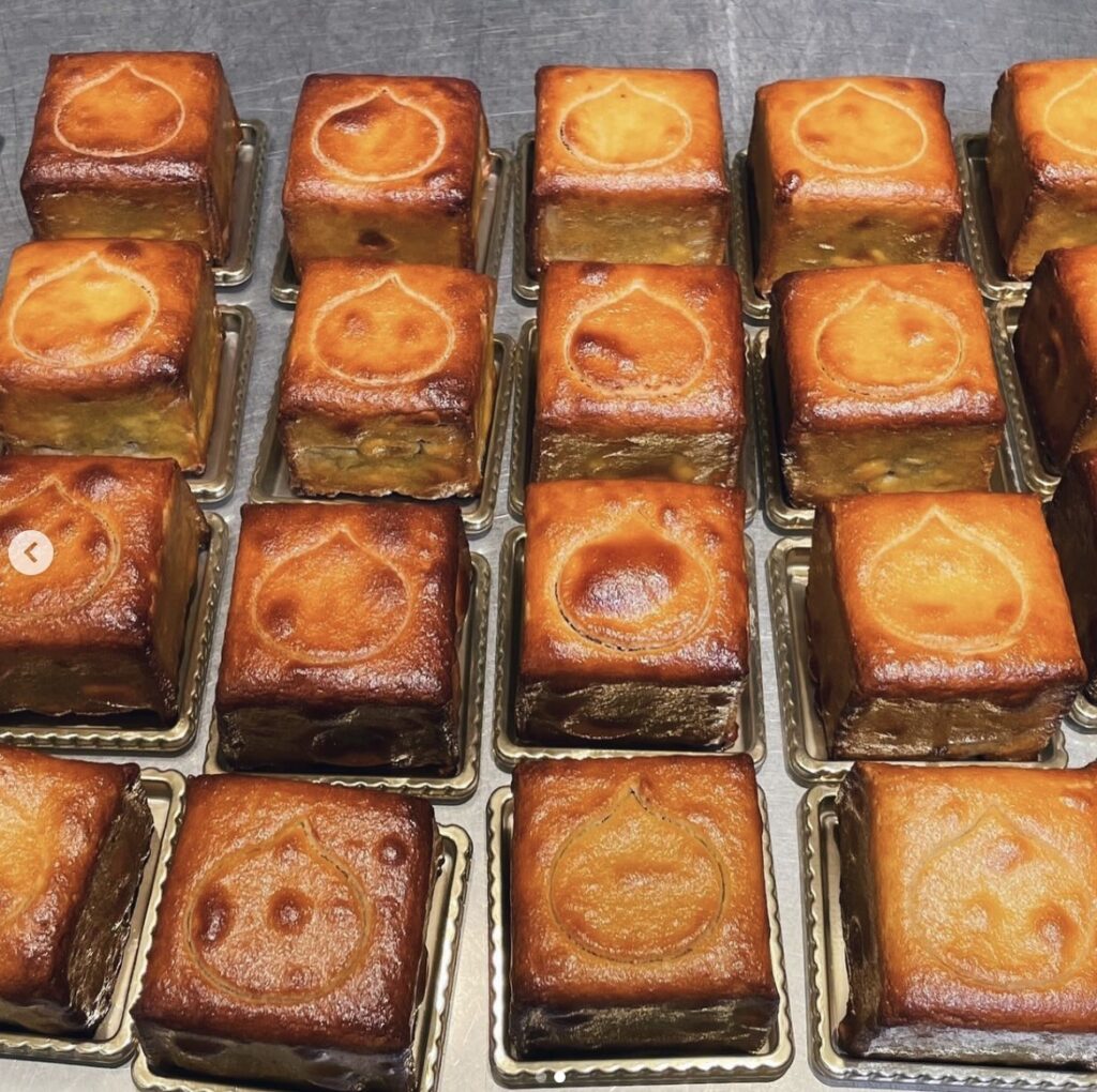 世田谷区 ～手土産探し～二子玉川ライズ テラスマーケット2Fにある大阪発のお芋のスイーツ屋さん「高級芋菓子しみず 」のスイートポテト。号外NET世田谷区