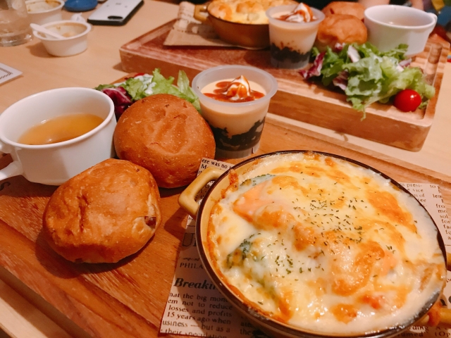 冷凍ストック活用！マカロニグラタンのお弁当白ごはん.comの作り置きが心強い！お弁当シリーズ：白ごはん.com