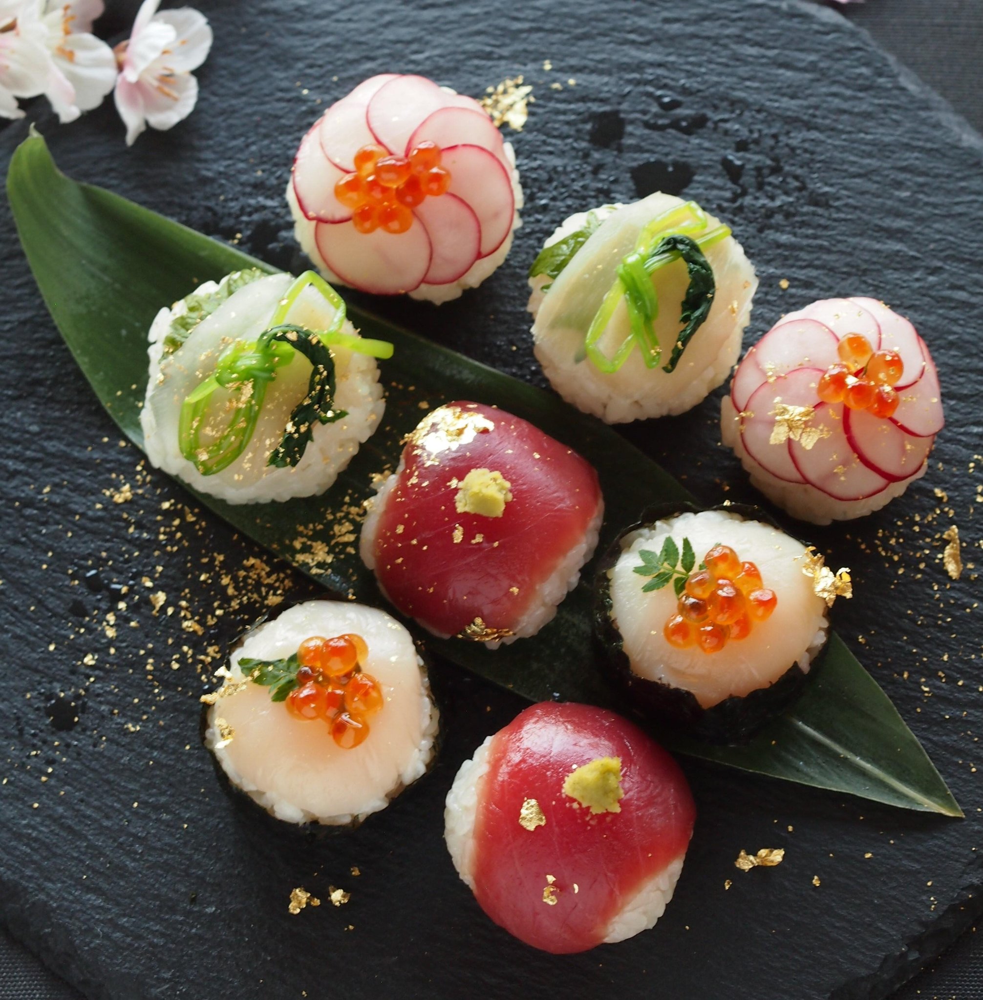 華てまり 30個入 てまり寿司 手毬 お寿司 寿し 鮨 弁当 駅弁 お取り寄せ 高菜 うなぎ いくら イカ 帆立 海老 うに 本ずわい 穴子 たまごプルコギ : おとなの週末 お取り寄せ倶楽部 - 通販 - Yahoo!ショッピング