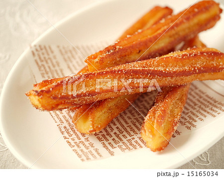 スペインの揚げ菓子「チュロス」あったか “ホットチョコレート” と一緒に！ – スペイン語と旅文化！スペイン ビダ フルコース