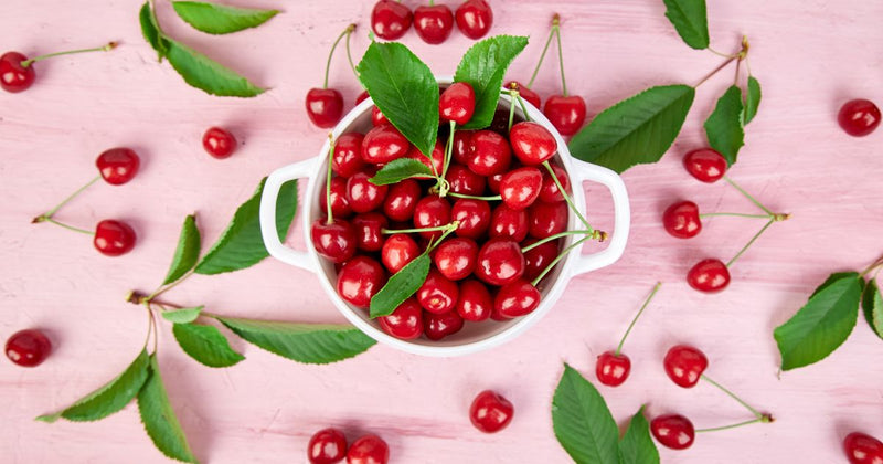さくらんぼの種には毒がある？ 知っておくべきリスクと安全な