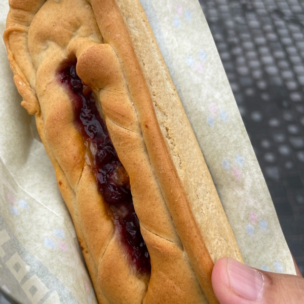 ディズニー新エリア 最新グルメ情報！ファンタジースプリングス食べ歩きおすすめグルメを実食レポ！MORE