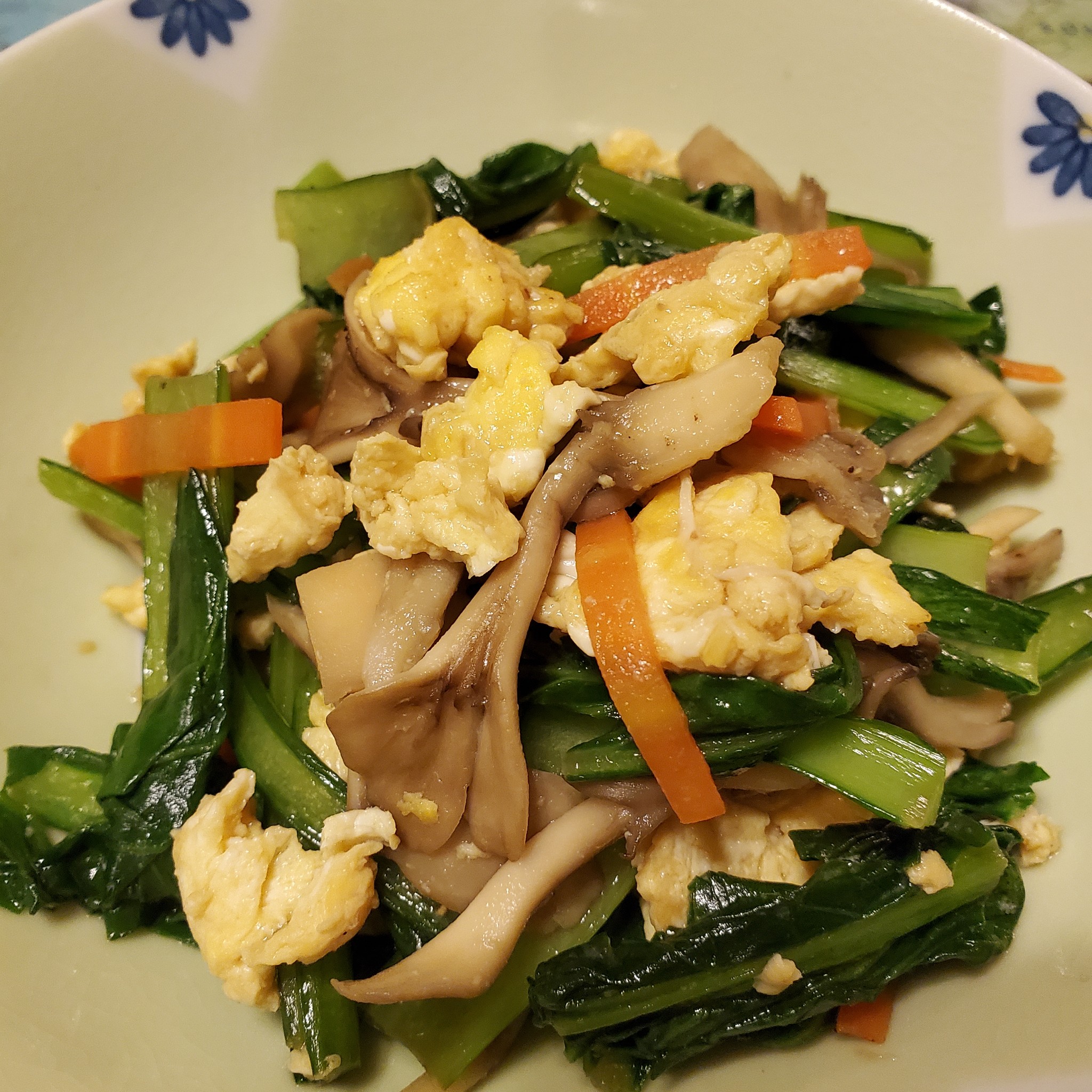 小松菜と舞茸鶏肉のオイスター炒め