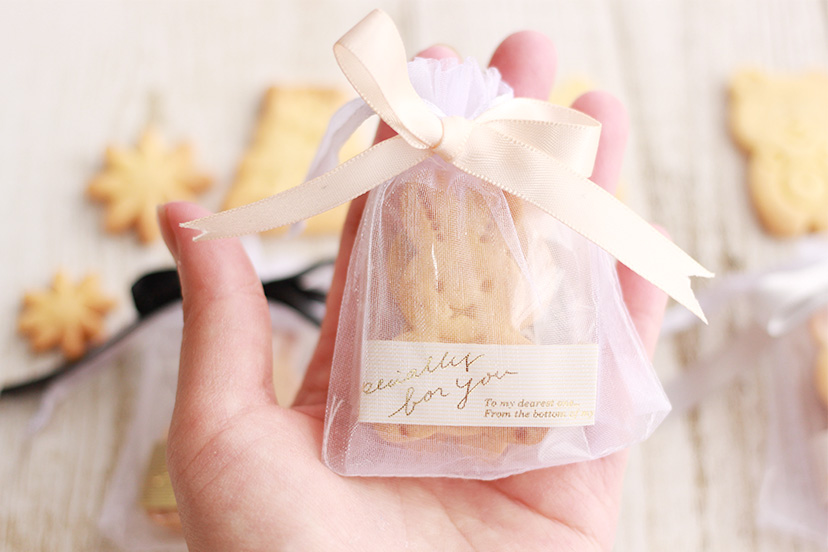 100円雑貨で焼き菓子のラッピングちょっとの工夫でかわいいケーキ