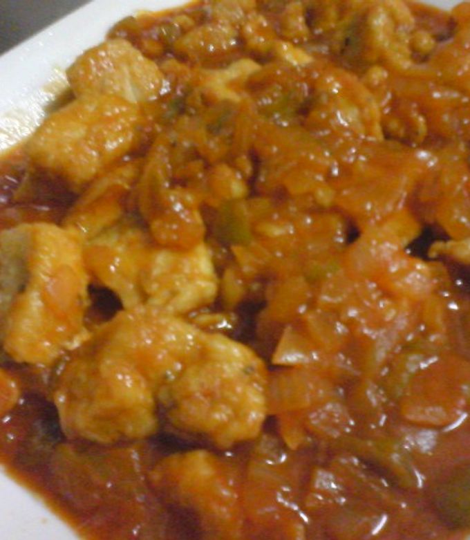 鶏肉の味噌トマトジュース煮込み