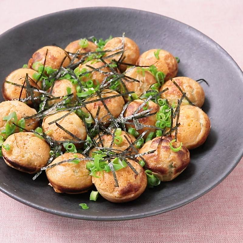 たこ焼きに「キャベツ」を入れる地域って？アレンジレシピ5選も♪ - macaroni