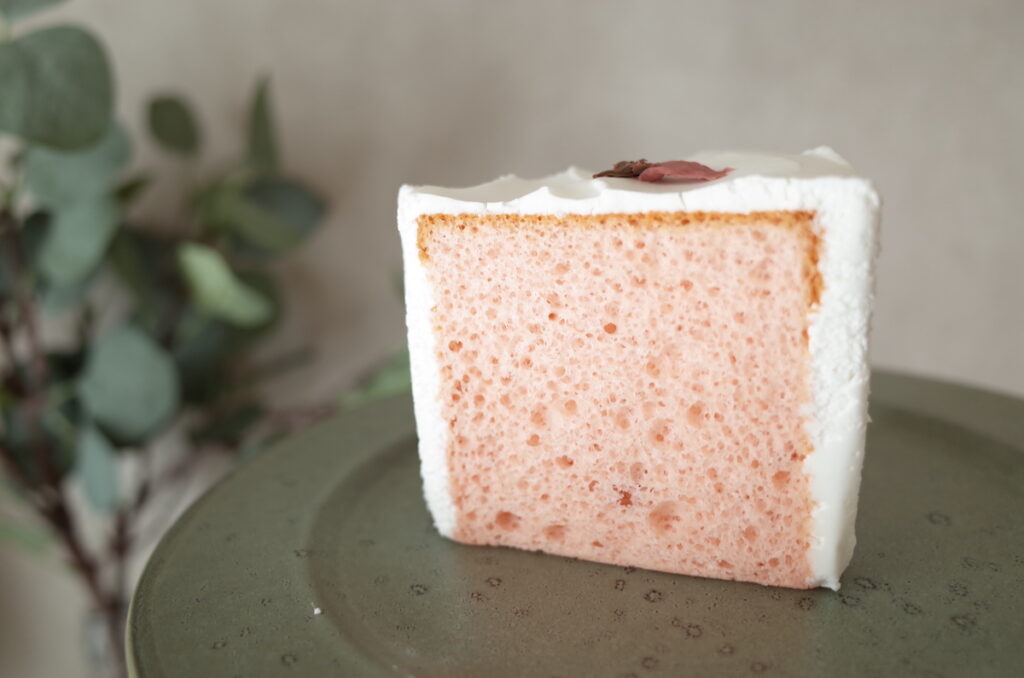 オヤジのスターバックスSAKURAシーズンのお楽しみ！！オヤジのスイーツ時々ランニングブログ