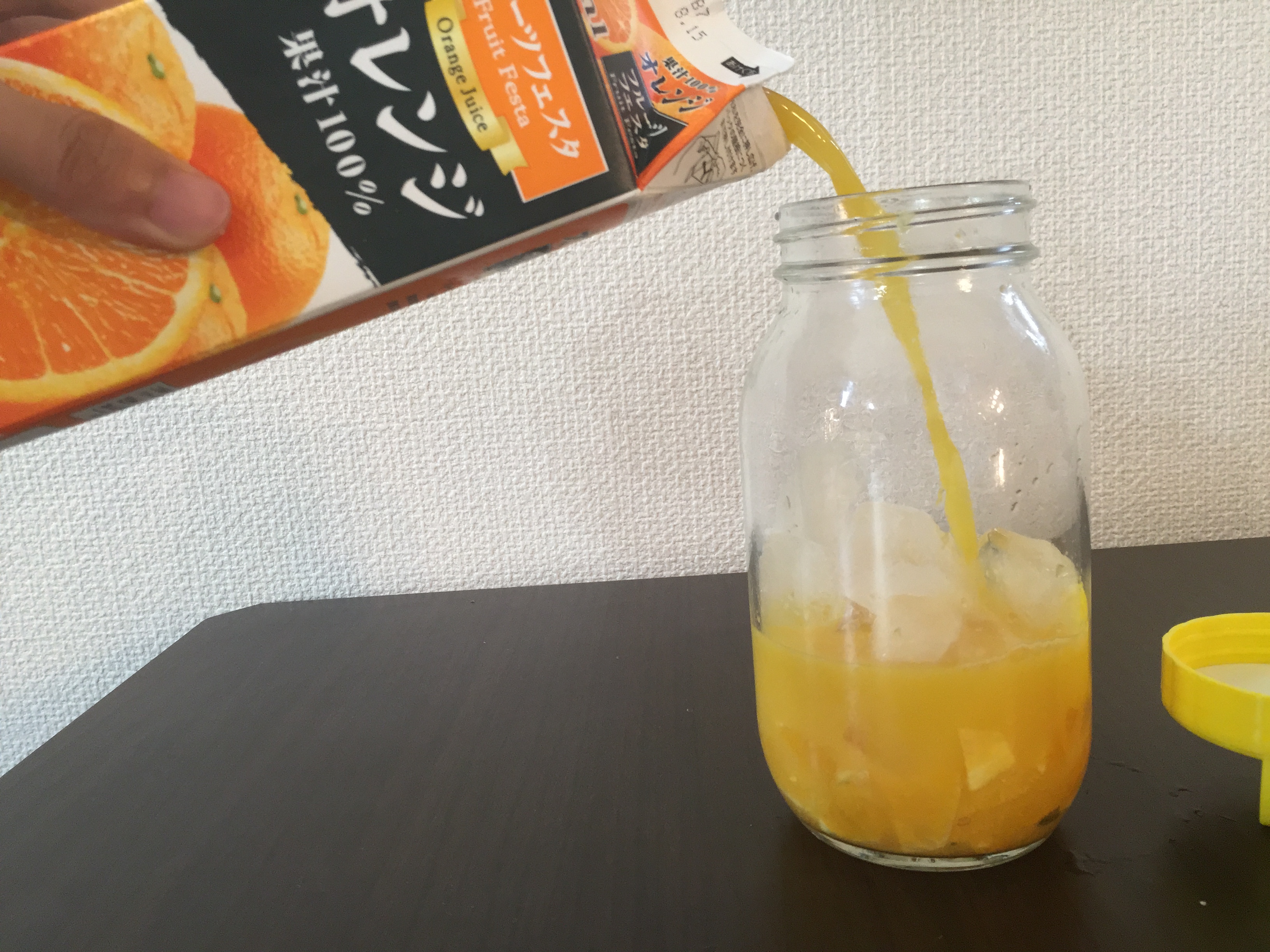 コメダ珈琲店サマージュース飲む人の年齢によって変わる味！？ - Enjoy Cafe