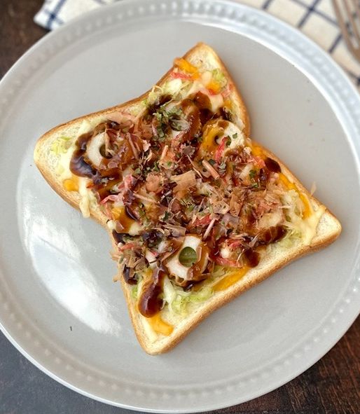 囲みマヨでおいしさ爆発！ 巣ごもり お好み焼きトーストの レシピ 作り方