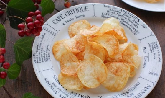 止まらない美味しさ♪ ポテトチップス