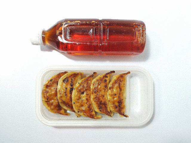 実食！にんにくマシマシ餃子 セブン カロリー糖質は？キャプテン福田コンビニ・サラリーマン総研～最新コンビニグルメがわかるブログ～