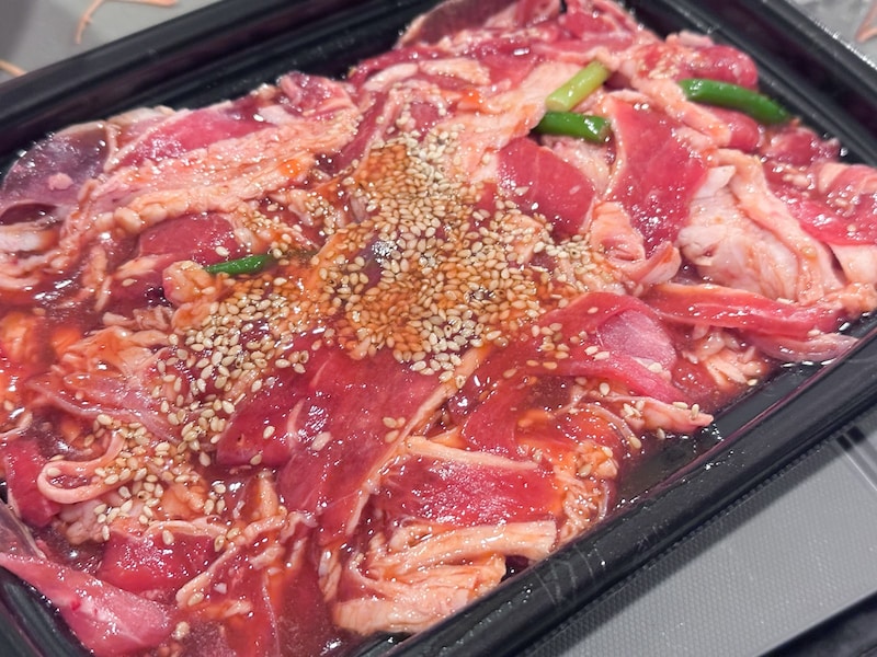 コストコそっくりさんキターーー！！ ロピア「家族でケンカしそうw」「もっと肉よ来い！」ペロリ完食ヨムーノ