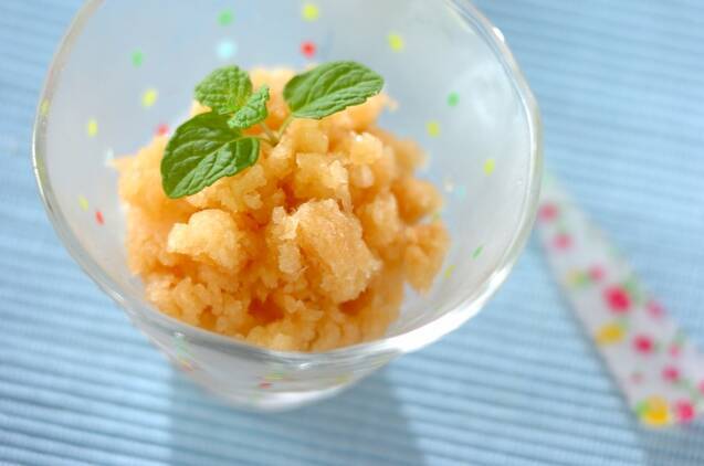 柚子シャーベットの作り方。生クリーム入りで濃厚。柚子の風味が美味しい♪田舎でゆったり暮らしたい