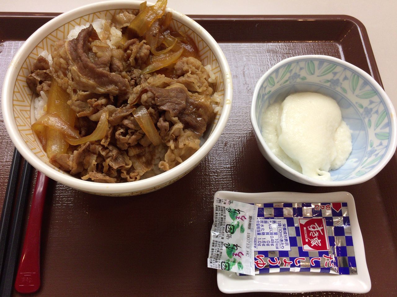 ある意味、怖いトッピングかもすき家の『わさび山かけ牛丼』masaの食べ歩き記録
