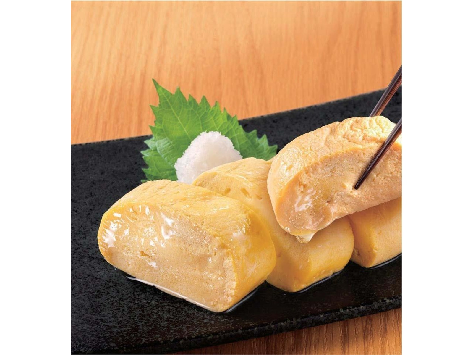 ヤマキ レンジで作る だし巻き卵の素 90g×10袋入× 2ケース送料無料 一般食品 調味料 だし 料理の素 和食 レンチンだし巻きたまご』①透明の容器に卵 1個 と水 大さじ1 を入れてかき混ぜる ②そのまま電子レンジ 500W で40秒加熱する ③顆粒だし 小さじ 1 3