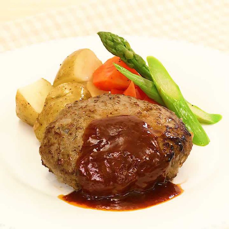 基本の手作りハンバーグ」と「簡単すぎる手作りハンバーグ」の作り方from ハウスCome on Houseハウス食品グループ本社の会員サイト