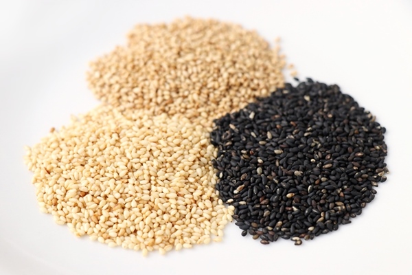 西友 - 徳用いりごま白150gSEIYU