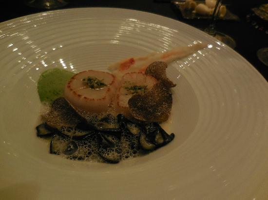 ロッシーニ”黒毛和牛とフォアグラのポアレ ペリグーソース : ビストロ サブリエ ブログ