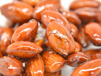 アーモンド・プラリネの作り方 - つくる楽しみ