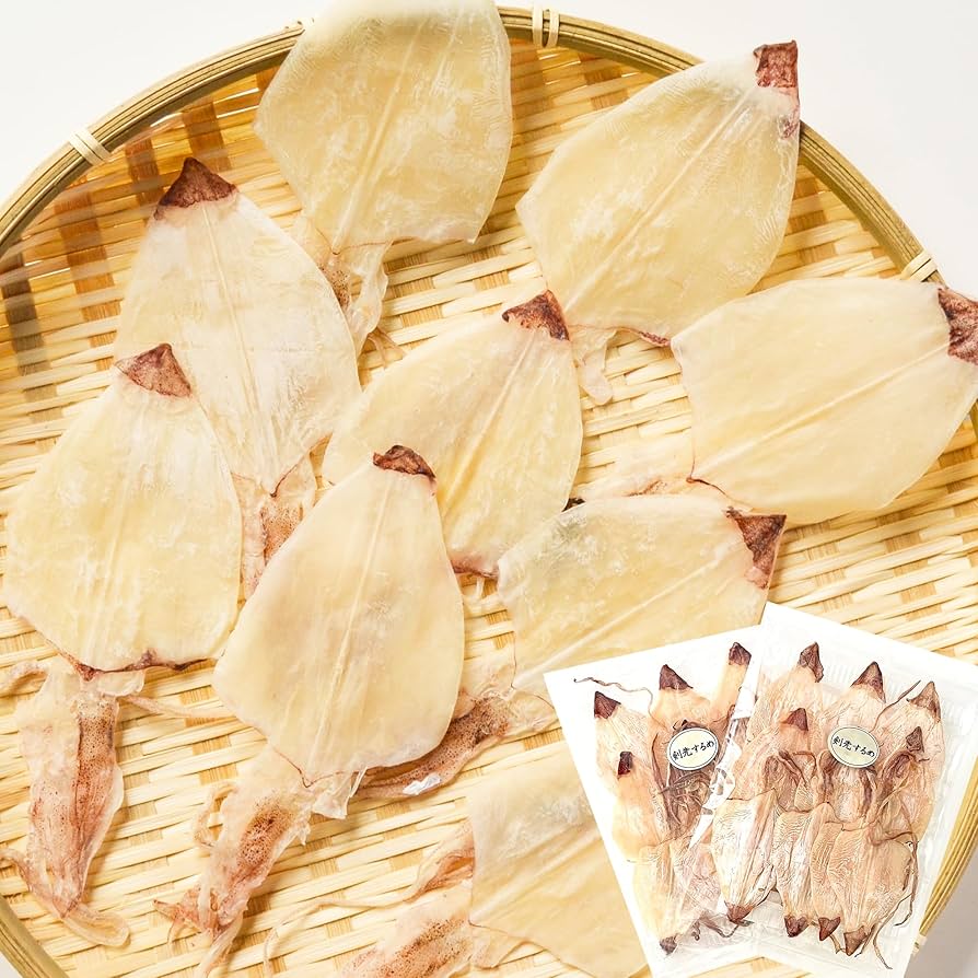 いかの塩辛 クリームチーズ和え当店のいかの塩辛は一味違います。 クリームチーズの濃厚さに加え、オリーブオイルを少量。さらに、柚子の華やかさをアクセントに。 ビールにも合う、ワインにも合う、日本酒にも合う。 万能すぎる、おつまみで一杯どうぞ。🍶