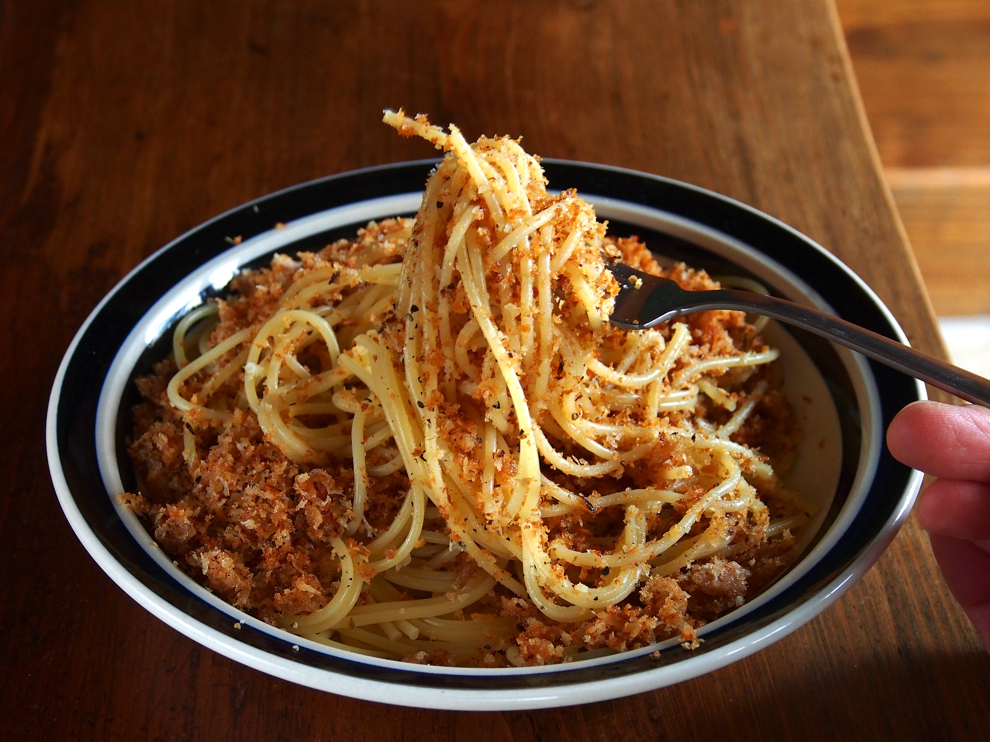 余ったパン粉で魚肉ソーセージフライ