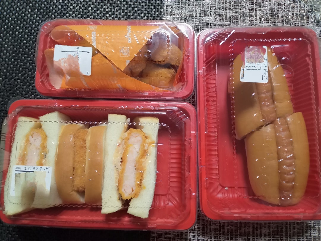 コメダ珈琲 テイクアウト限定「みそカツサンド」持ち帰ってみたら ボリュームが想像以上だった件 - 迷走主婦のブログ