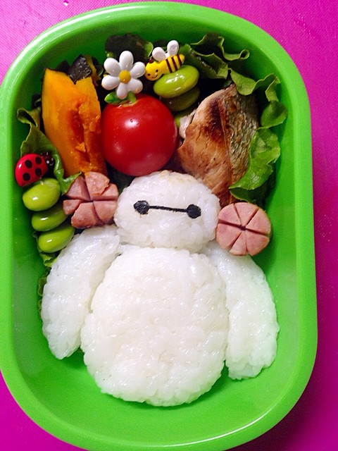 キャラ弁デビューにもぴったり ラップ使用の簡単かわいいおにぎり