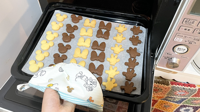 ミトン型鍋つかみ2点＋鍋敷き1点 手芸キット初級 手芸キットおしゃれ 通販 ミシン ハンドメイドLoro 手芸キットと型紙のお店