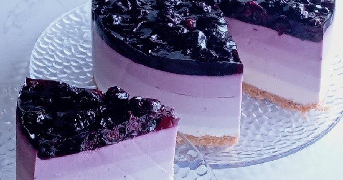 スタバ新作「ブルーベリーレアチーズケーキ」を注文してみた 進撃のグルメ- エキスパート - Yahoo!ニュース