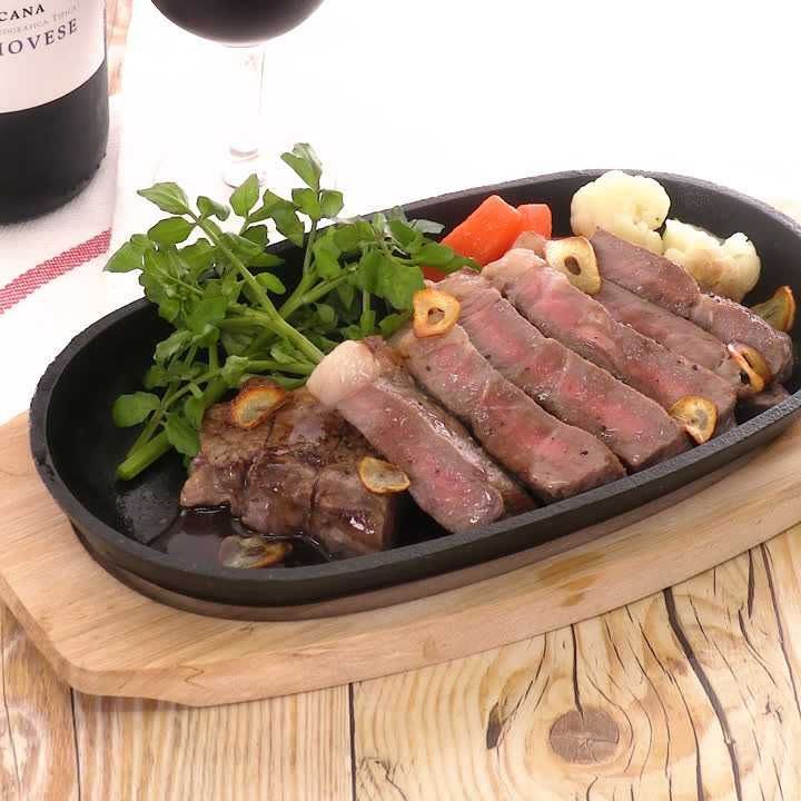 牛肩ロースのステーキ 〜玉ねぎソース〜 鉄フライパンのレシピ和平フレイズ株式会社