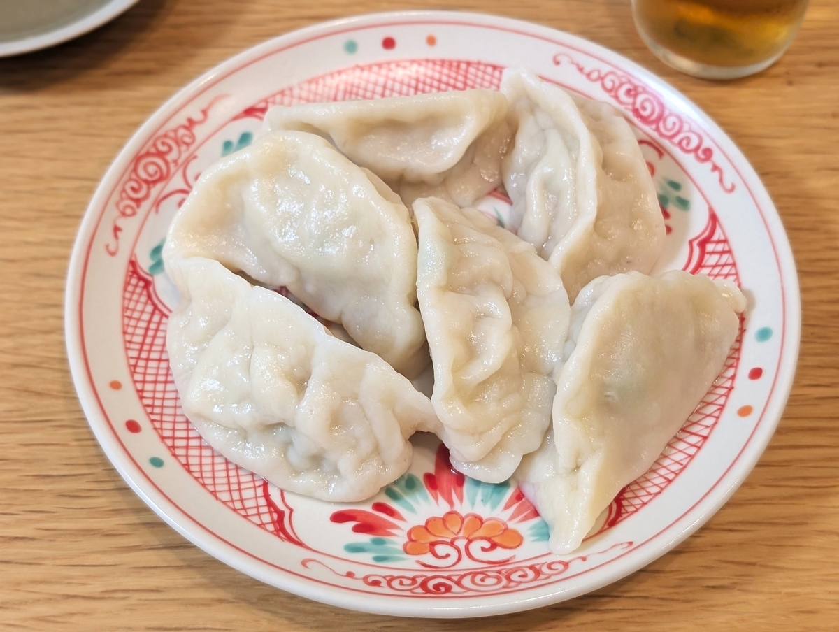 ウー・ウェンさんの水餃子 : ちゃたろうとゆきまま日記