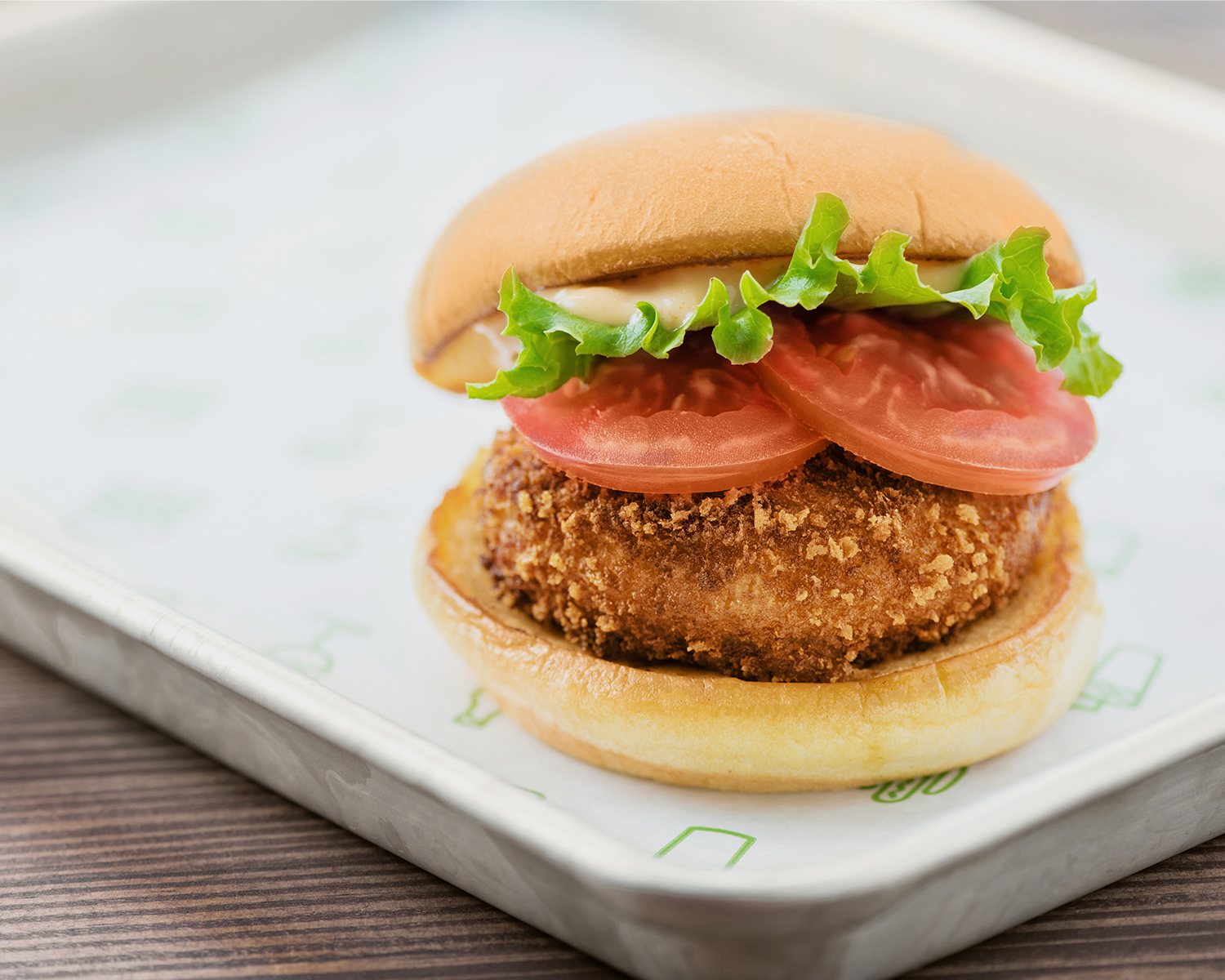 シェイクシャック「迫力満点のシャックバーガーダブルをどーんと 見た瞬間に 「食べたい！」って思ったらシェア「すごい！ 23 01 20