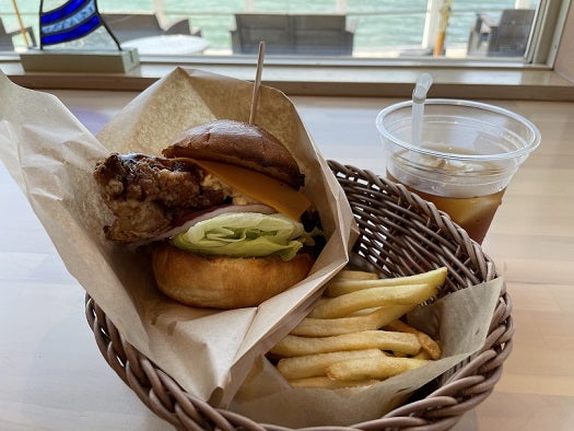 糸島海鮮堂ホームページ→ https:www.itoshima-seafoodrestaurant.com糸島海鮮堂糸島海鮮丼糸島海鮮堂自販機糸島海鮮堂の蜂蜜福岡ランチ糸島ランチ糸島グルメ糸島ドライブ糸島観光糸島スポット福岡グルメ糸島ツーリング糸島ごはん糸島