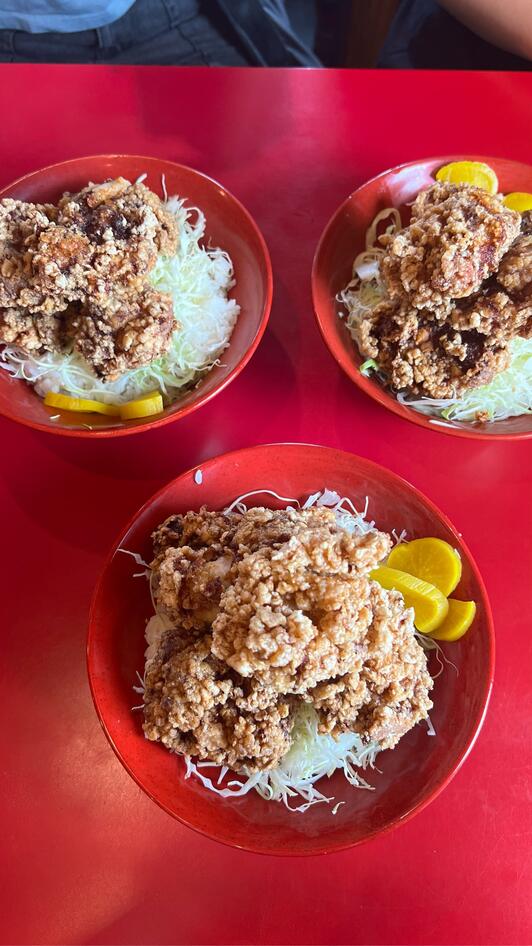 大和屋福大近くにある定食屋さん🍚 📍 福岡県福岡市城南区西片江2-2-1 🈺 11:00～22:00 ❌日曜日 ☎️090-542-3986🏠アカウントなし 🅿️無料P ※営業時間は記載と異なる場合がございます。 各自ご確認お願い致します。🌼とり唐揚げ定食 →750円