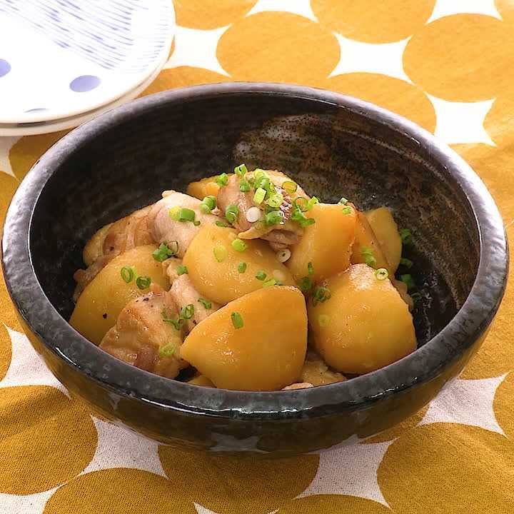 簡単副菜！こんがりホクホク！じゃがバター焼きの作り方 - YouTube