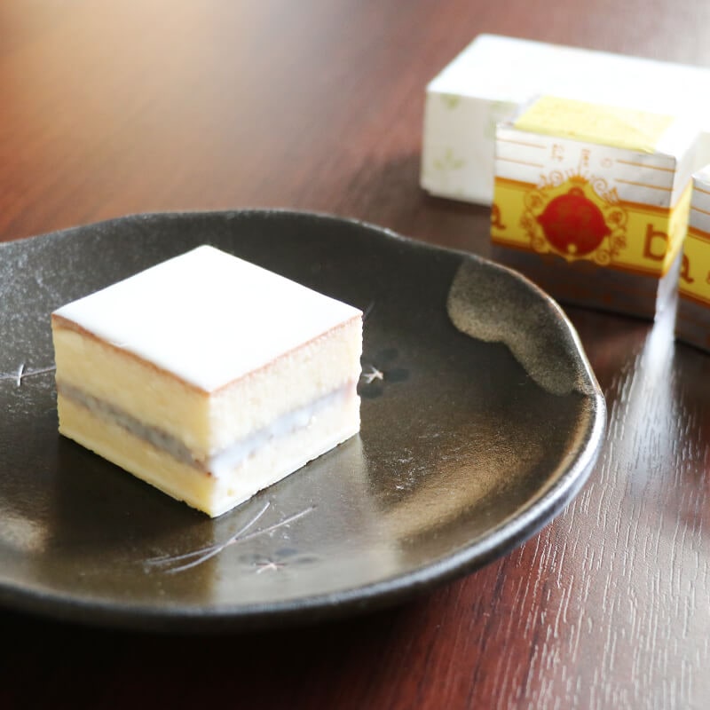 鈴屋菓子店 デラックスケーキ@suzuya_dxcake· Tanabe-shi, Wakayama