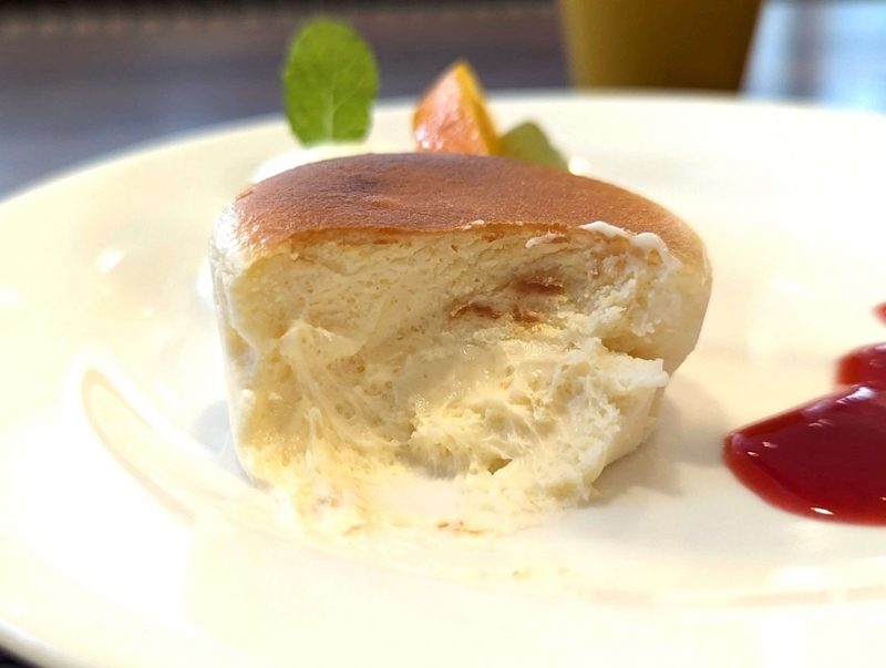 え、なんで見逃したんだろ？」って感じの瞬間。ジョナサン・ケイクって、ジュリアンヌ・ニコルソンとマジで結婚してるんだ！ この写真は、オリジナル版「ベスト・ディフェンス」S20E9、2009年ので、彼は「ウィーラーの婚約者」を演じた後だよ: r LawAndOrder