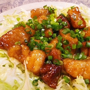 レンジで簡単時短♪ハーブ香る豚もも肉でヘルシーハム