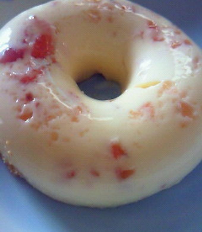 いちごの生ドーナツ風