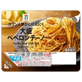 セブン 冷凍パスタの「大盛ペペロンチーノ」は食べごたえ十分