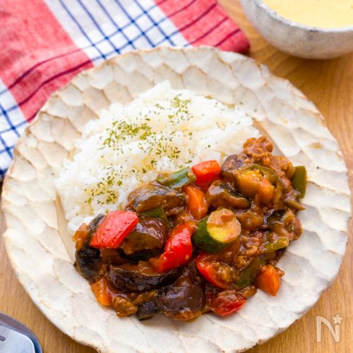 レンジで！夏野菜のキーマカレー - レシピナビ