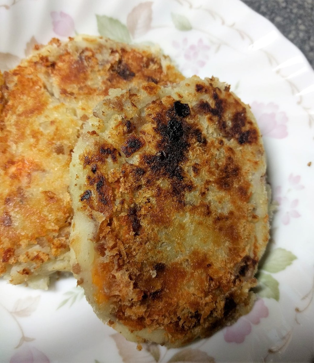 巨大マッシュポテト！🥔,コストコ購入品 , ・ローディッドマッシュドポテト100g107円、このパックで2,139円 税込 ,ステーキやハンバーグの付け合わせにぜひ〜！😋🎄,コストココストコ購入品コストコおすすめコストコ飯コストコで購入コストコごはんコストコ商品コストコ戦利品コストコおすすめ商品コストコご飯コストコで買ったコストコ新商品