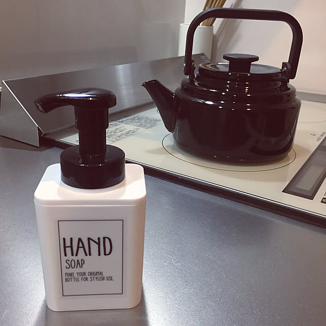 セリアの多目的クレンザーでヤカンが蘇る！☆白黒大好き☆モノトーンブログ - 楽天ブログ