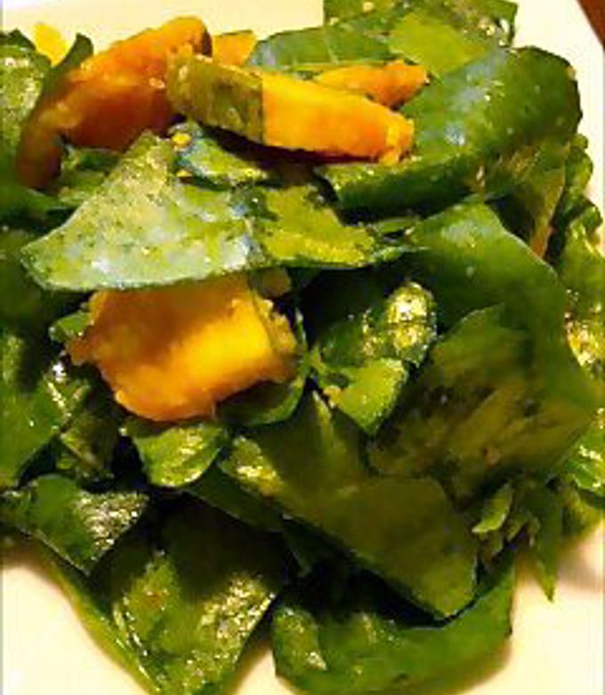 ほうれん草は根元がピンクの方が甘い？根元も食べれるの？実際に食べて見たら驚きの事実が！生活知恵袋